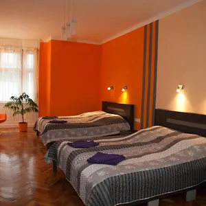  Apartament Buda Trio Ungaria